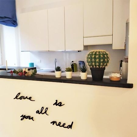 Apartamento Casaviva - Beautiful Bilo With Shared Pool In Genova Nervi Exterior foto