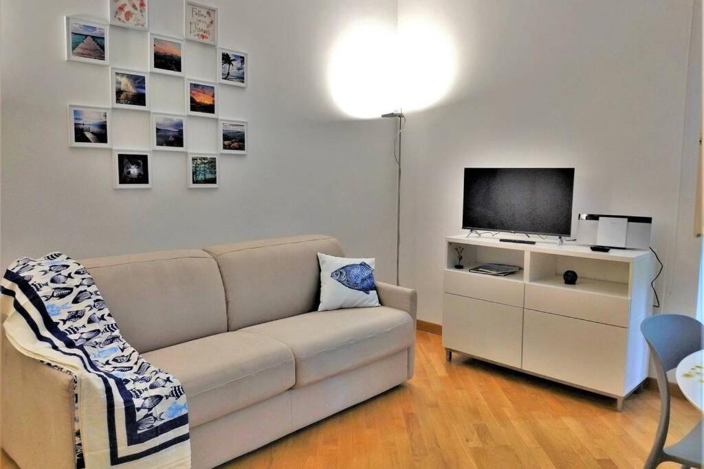 Apartamento Casaviva - Beautiful Bilo With Shared Pool In Genova Nervi Exterior foto