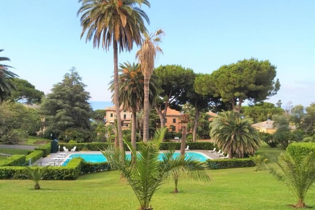 Apartamento Casaviva - Beautiful Bilo With Shared Pool In Genova Nervi Exterior foto